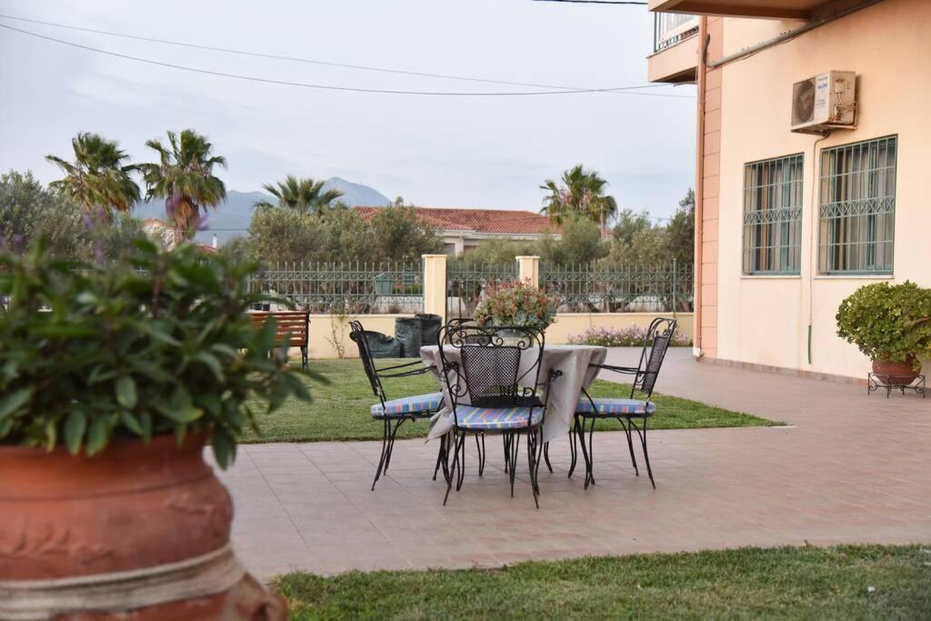 PosidhoníaHospitality In Mythical And Historical Peloponnese1アパートメント エクステリア 写真